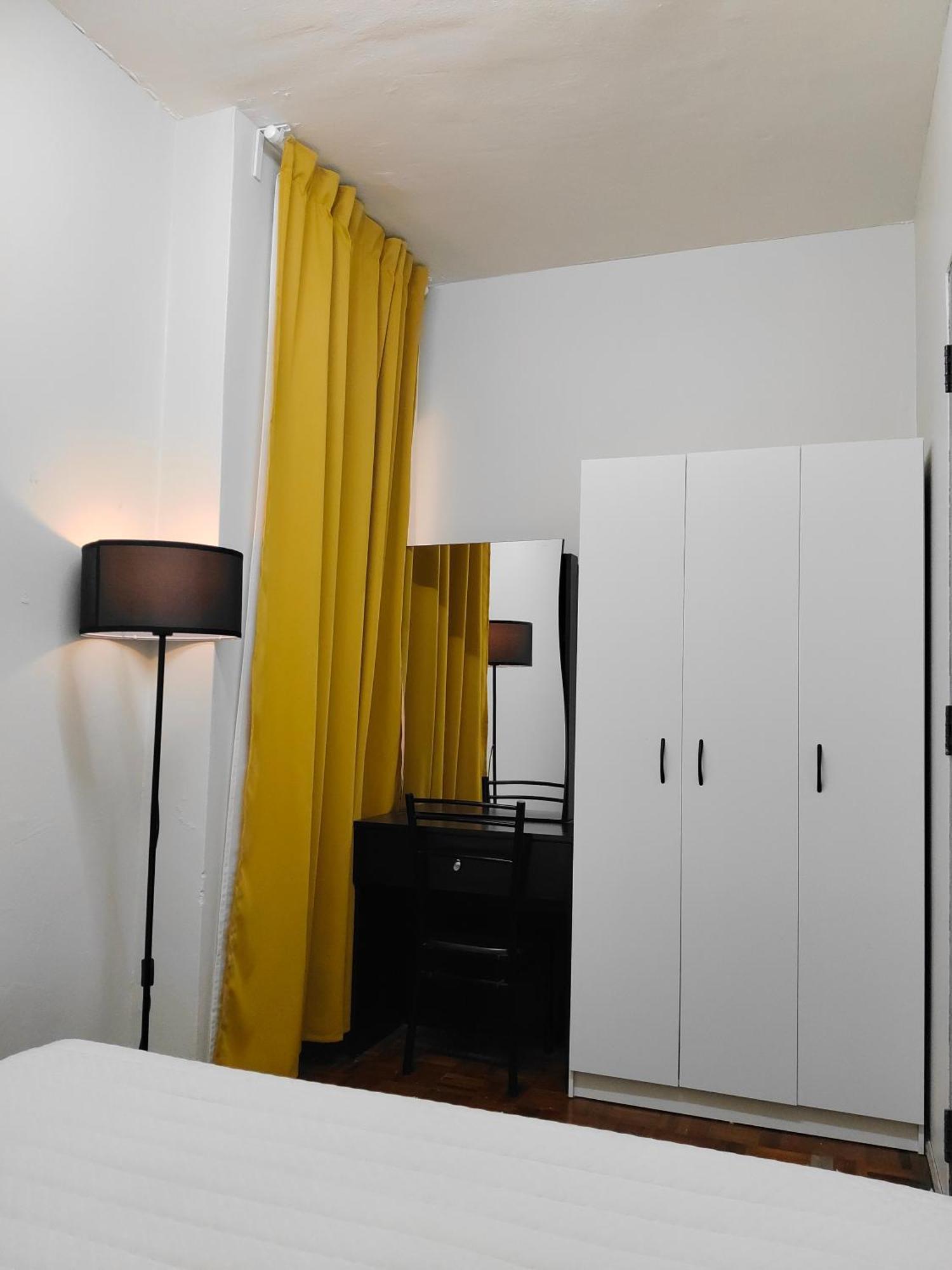 Nur Homestay Permai Damansara Damai Petaling Jaya Extérieur photo